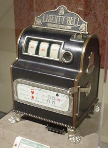Charles Fay, slot machine, jocuri mecanice, Liberty Bell